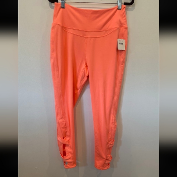 Free People Very Prairie Leggings in Papyana Punch NWT - Picture 4 of 10